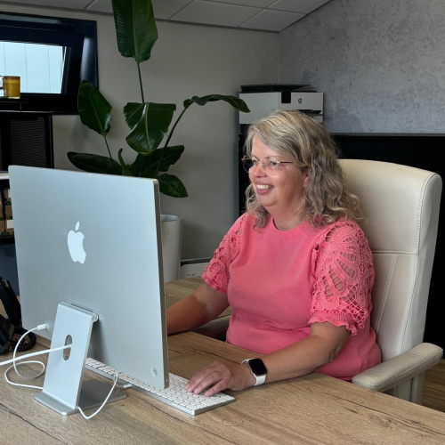 Jeanet Tienstra - Administratief medewerkster - MRS Oudwoude